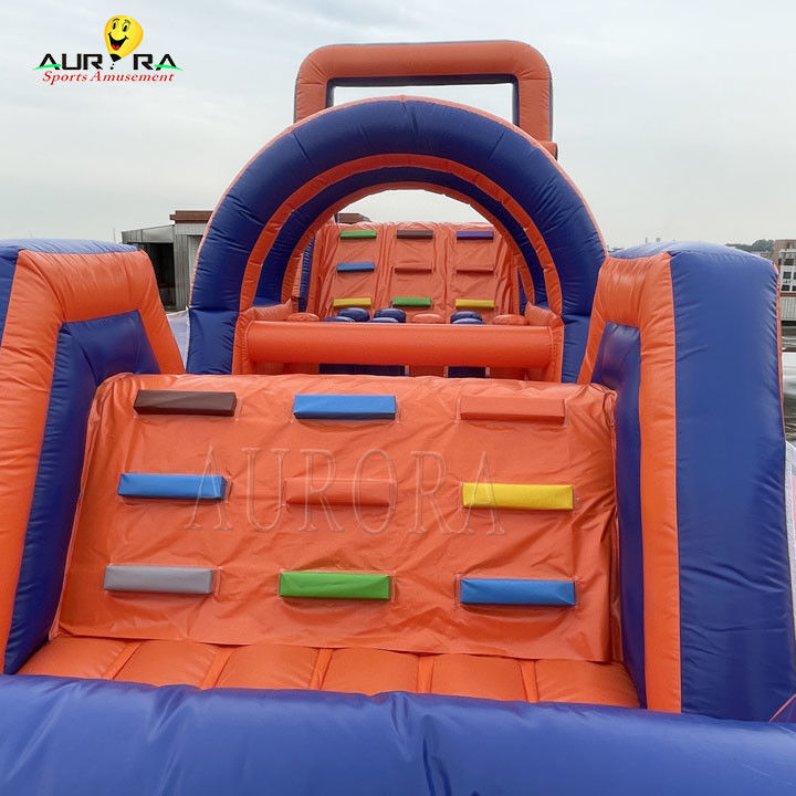Pvc all'aperto sfoggio gonfiabile pista di ostacoli casa di rimbalzo non tossica rosso blu colore