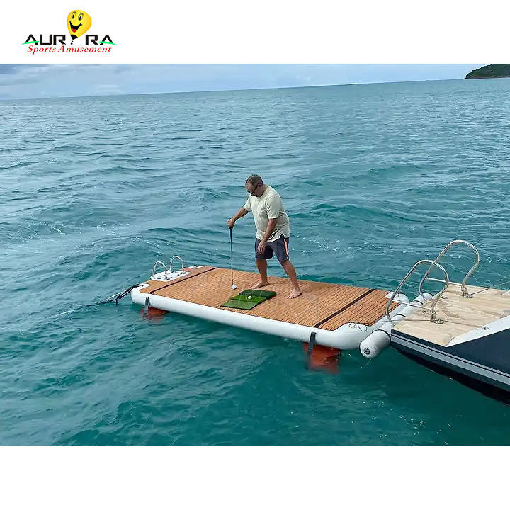 Piattaforma galleggiante per il lago