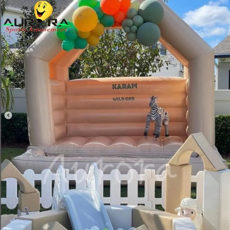Parco giochi in PVC PU gonfiabile e bianco