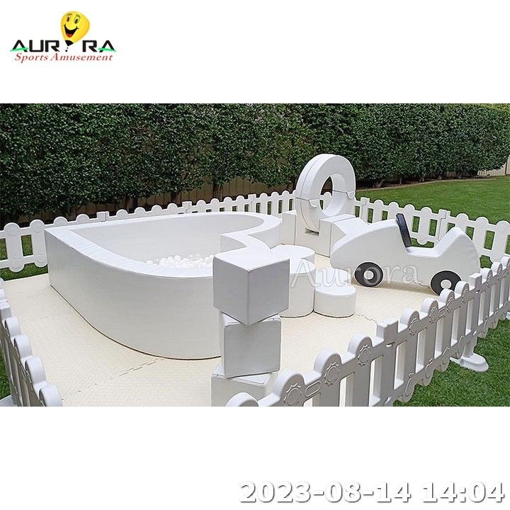 Bianco Verde Bambini Soft Play Blocchi di schiuma Play Set Con Ball Pit Soft Play Attrezzature