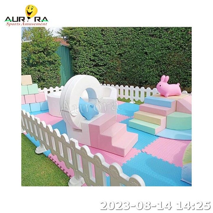 Bianco Verde Bambini Soft Play Blocchi di schiuma Play Set Con Ball Pit Soft Play Attrezzature