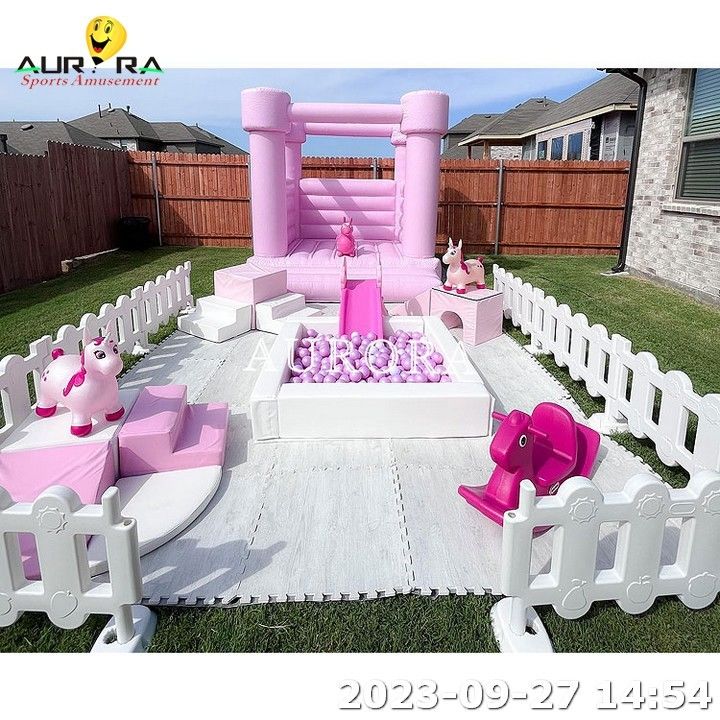 Attrezzature per gioco soft personalizzate Set per bambini all' esterno Per il noleggio di feste con buttafuori