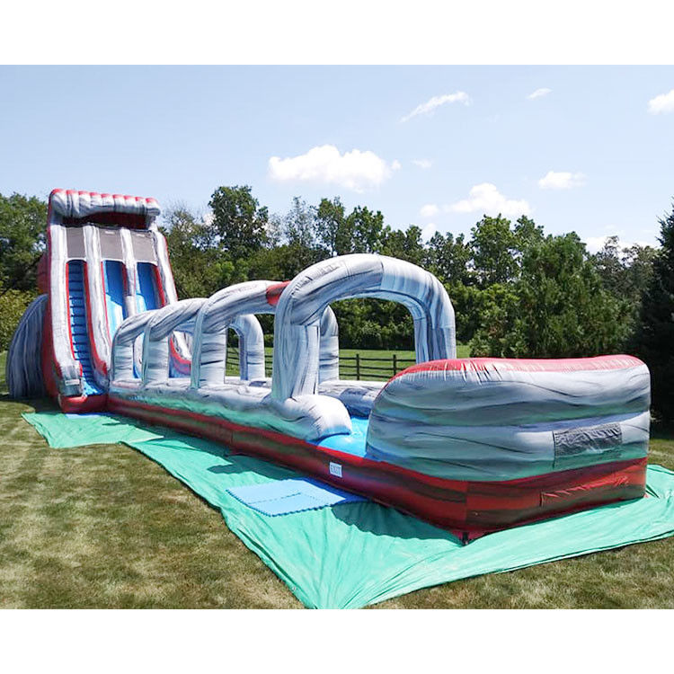 Scivolo d'acqua gonfiabile per bambini blu con piscina scivolo esterno per adulti